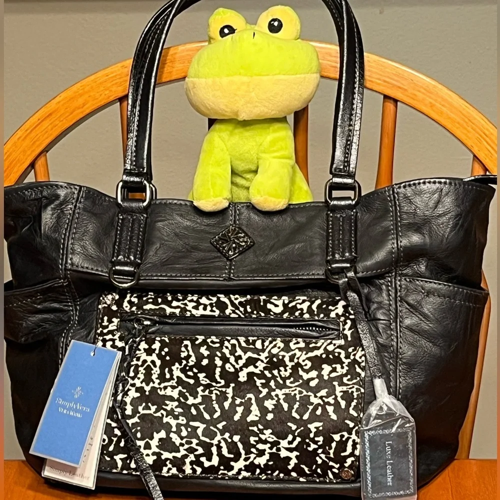 Simply Vera Vera Wang Black Luxe Leather Handbag NWT